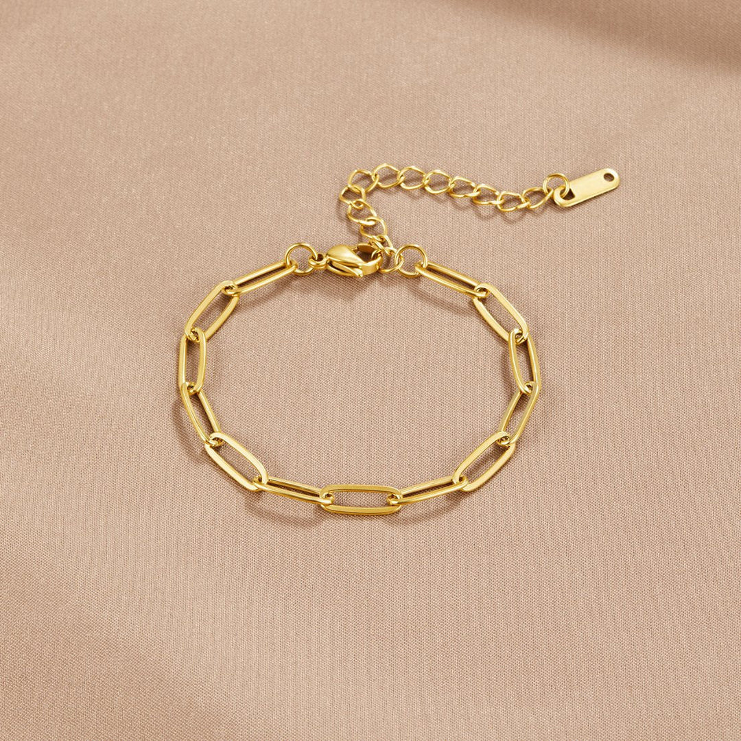 Zlatna - HYVE